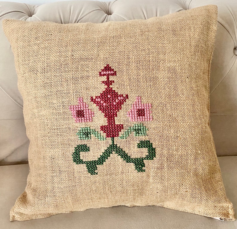 Needlepoint Square Beige Pillow Case Hand Embroidered Burlap Pillow Cases Rustic Decorative Cushion Cover Vintage Outdoor Throw Pillow