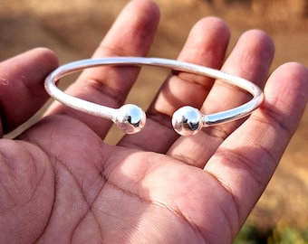 West Indian Bangles Set – 925 Sterling Silver Bangles, Thick Boho Bangles for Women, Handmade Caribbean Jewelry, Silver Stackable Bracelets