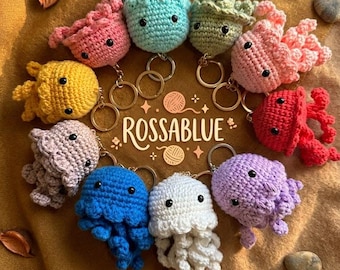 Llavero de pulpo hecho a mano en crochet | Amigurumi de algodón | Accesorio tierno