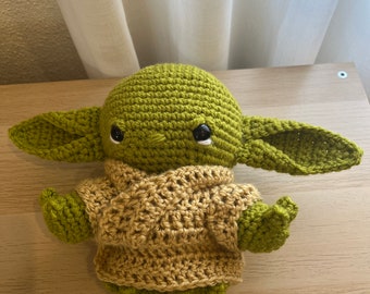 Bebé Yoda, amigurumi, Hecho a mano
