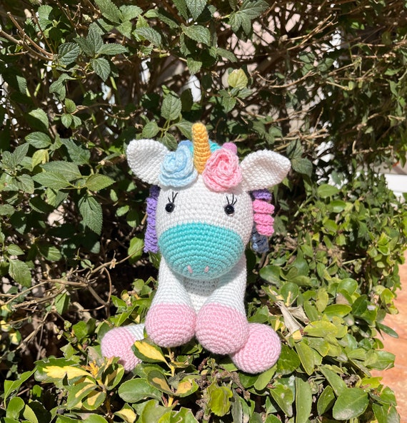 Amigurumi unicornio on sale