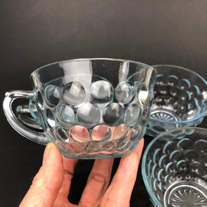 Set of 4 Pale Blue Bubble Vintage Glass Cups by Anchor Hocking.  Holds 6oz.