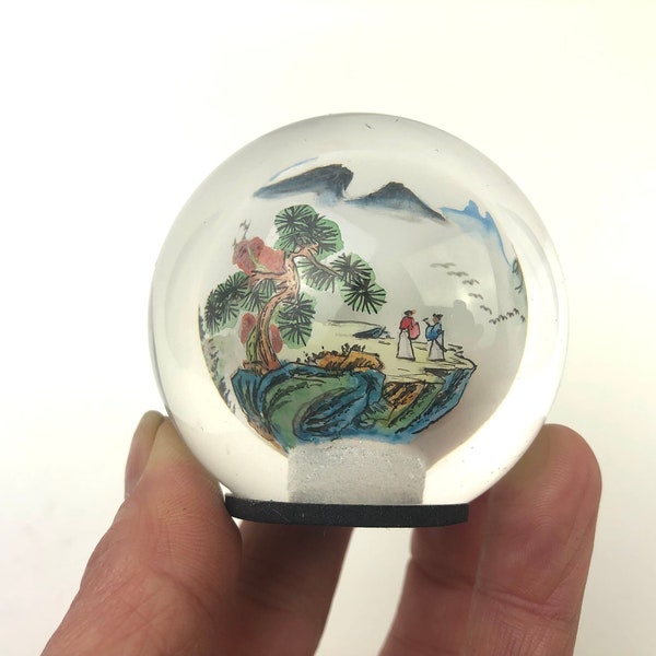 Wonderful Vintage Reverse Hand-Painted 2.5” Glass Globe Paperweight