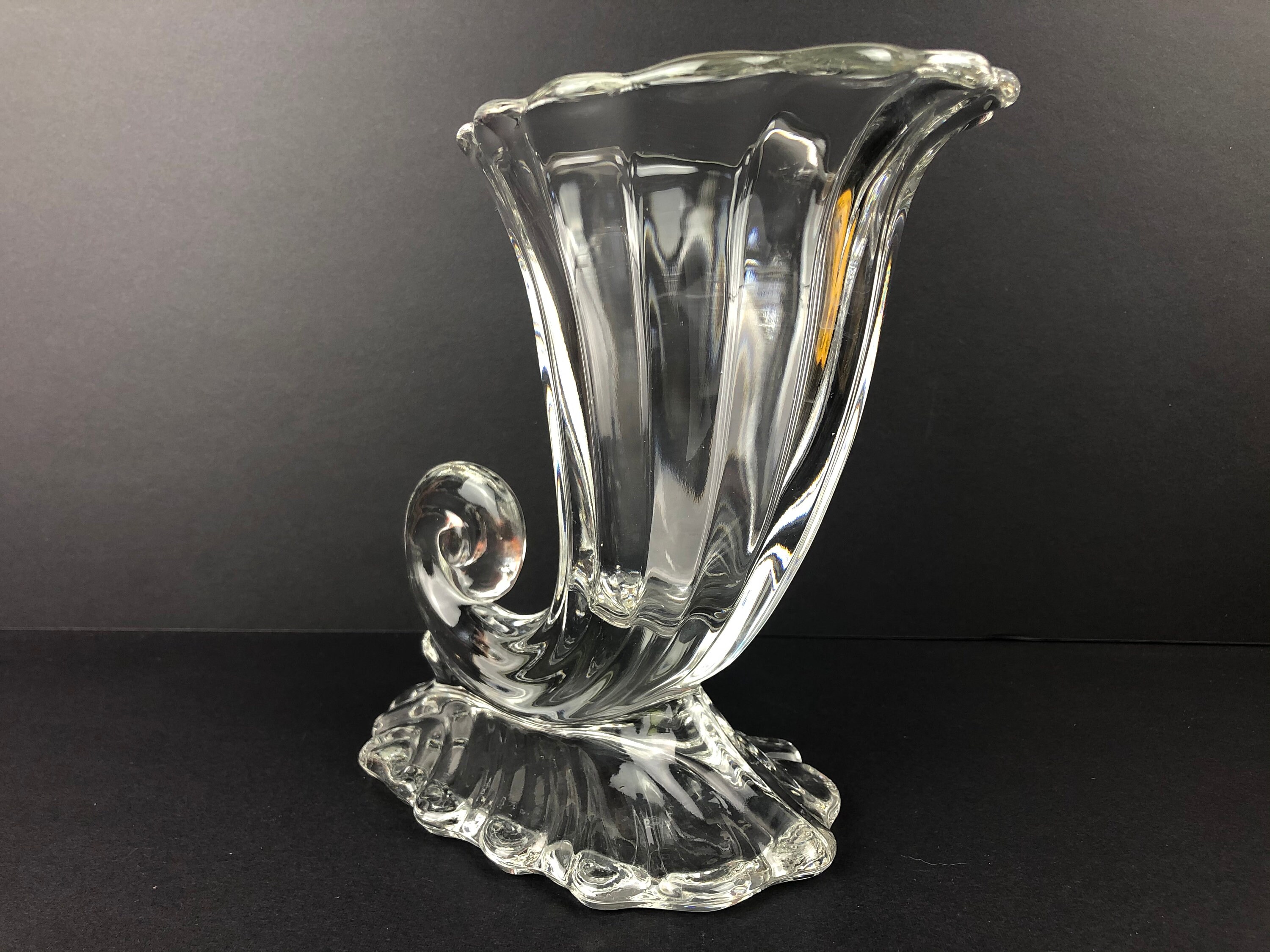 A Vintage 1930s Glass Cornucopia Swirling Vase by Heisey Etsy