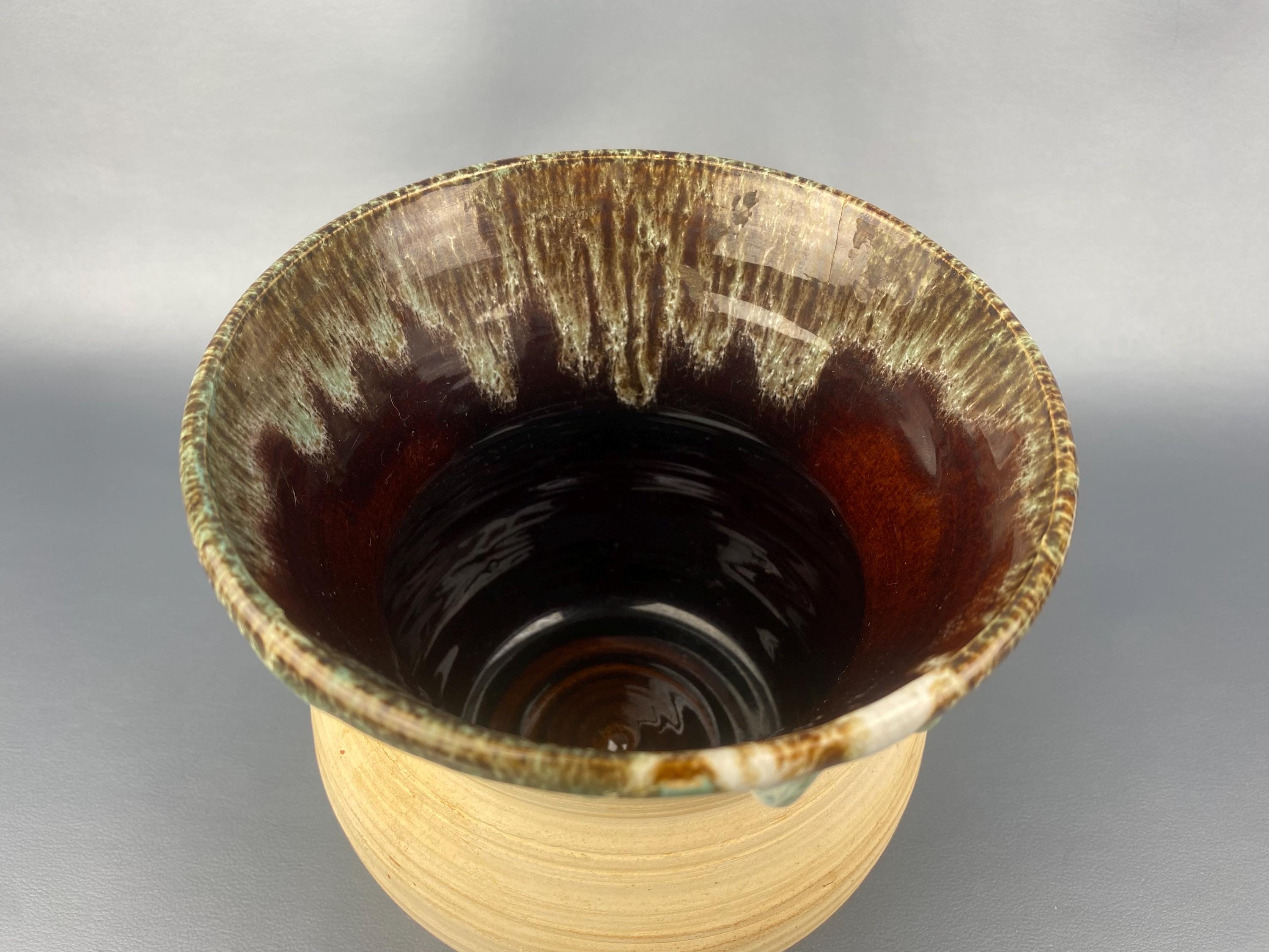 Older Pinecroft Handmade Studio Art Pottery 5.5” Vintage Vase With Beautiful Drip Glaze. Made in Canada.