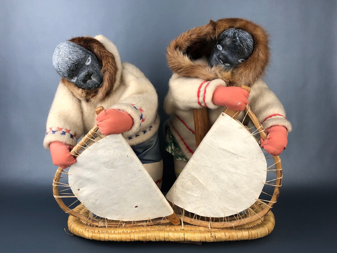 Vintage Inuit Family With Carved Soapstone Heads & Handmade Clothing ...