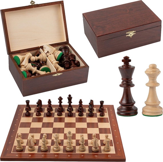 We Games English Staunton Tournament Chess Pieces In Wooden Box