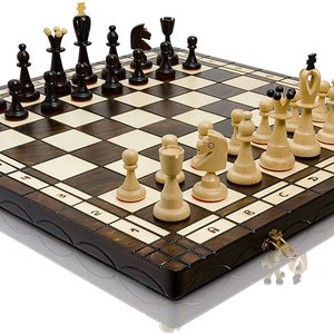 HUGE 50cm / 20in Largest Wooden Chess Set and Checkers / Draughts Game, Handcrafted Classic Chess Game image 4