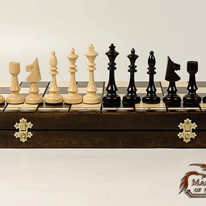CHESS CLUB 47cm / 18in Tournament Wooden Chess Set, Handcrafted Classic Chess Game image 2