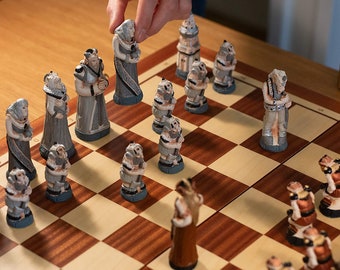 Jeu d'échecs en marbre avec pièces d'échecs peintes à la main | Échiquier en bois Jeu d’échecs thématique pour les collectionneurs | Bataille d'échecs de Tolkien sur la Terre du Milieu