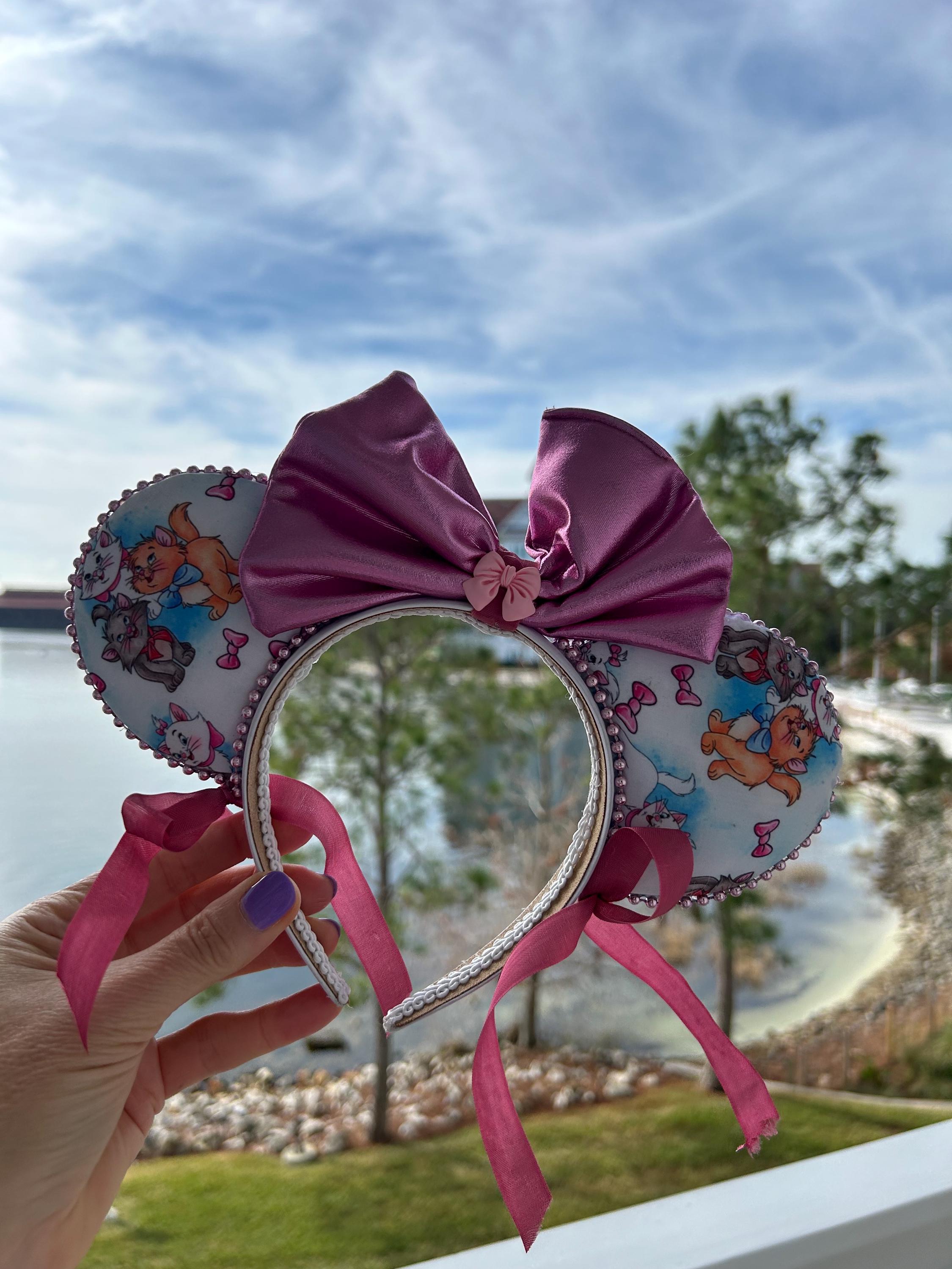 Disney Aristocats Musical Sequin Headband Disney Aristocats Marie Soft Headband, Collar & Tail Kit  main image 4