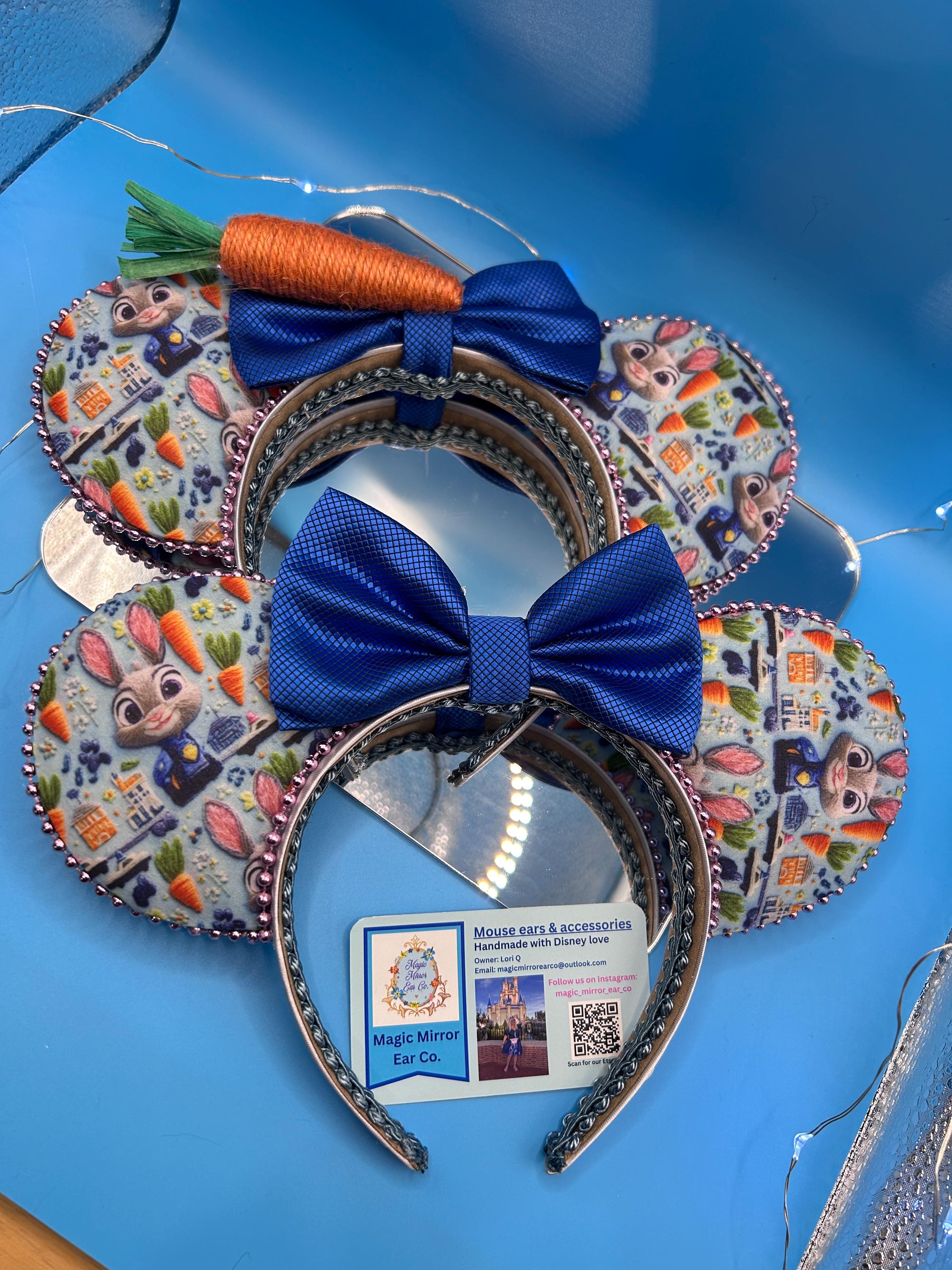 MagicMirrorEarCo - Etsy Canada