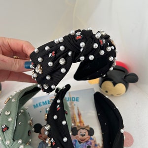 Minnie charm headband for adults, Mickey Mouse charm headband, Mickey Knotted headband, Mickey Pearl knot band, white Minnie Mouse headband