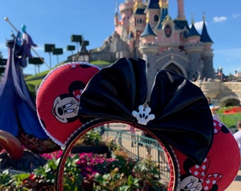 Classic Red Minnie Ears Headband for Disney trip, Minnie Mouse Disney ears with Mickey Glove Accent, Minnie headband ears for girls trip