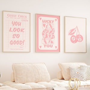 Conjunto de arte de pared de moda de 3, cheque de invitado rosa, arte de pared Lucky You, arte imprimible lindo, impresión estética de moda, impresión de arte de baño, póster retro