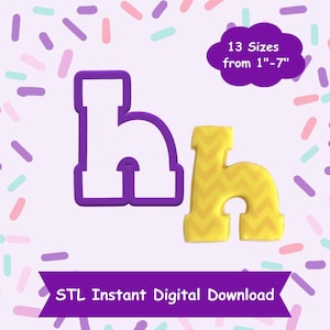 Può includere: Tagliapasta in plastica viola a forma della lettera "h" con un biscotto giallo a motivo chevron della stessa forma. Il testo "13 dimensioni da 1"-7" è in una nuvola bianca. Il testo "STL Download digitale istantaneo" è nella parte inferiore dell'immagine.