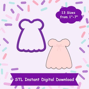 Peut inclure: Un emporte-pièce en forme de robe violette et une illustration de robe rose. L'image comprend le texte "13 Tailles de 2.5cm-17.8cm" et "STL Instant Digital Download". Le fond est violet clair avec des paillettes colorées.