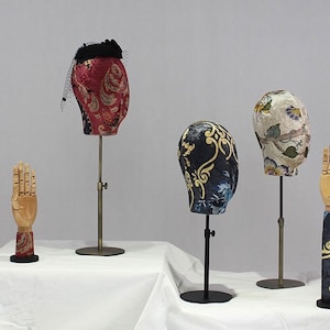 Luxury Velvet Floral Print Mannequin Head Form Hat Jewellery Props Head model Display stand