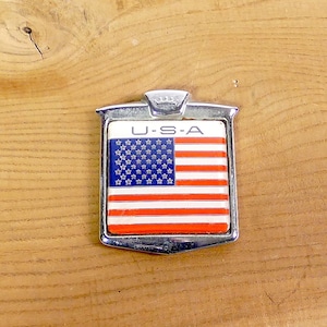 Vintage Renamel London United States U.S.A. Car Badge Grill Badge