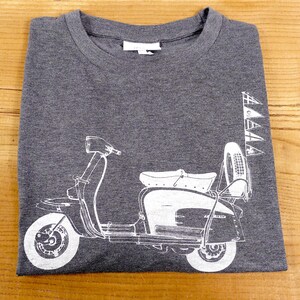 Grahame Fowler Charcoal Lambretta Scooter Aerial Whip Antenna T-Shirt (See Sizes)