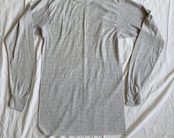 Vintage Y2K Medalist Thermal Long Sleeve, Made in USA Heather Grey Base layer, Retro Early 2000s Outdoor Performance Top, Gorpcore Aesthetic
