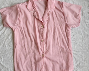 Vintage 60s Pastel Pink Top | Peter Pan Collar Short Sleeve Button Up | Retro Mid Century Loungewear Blouse