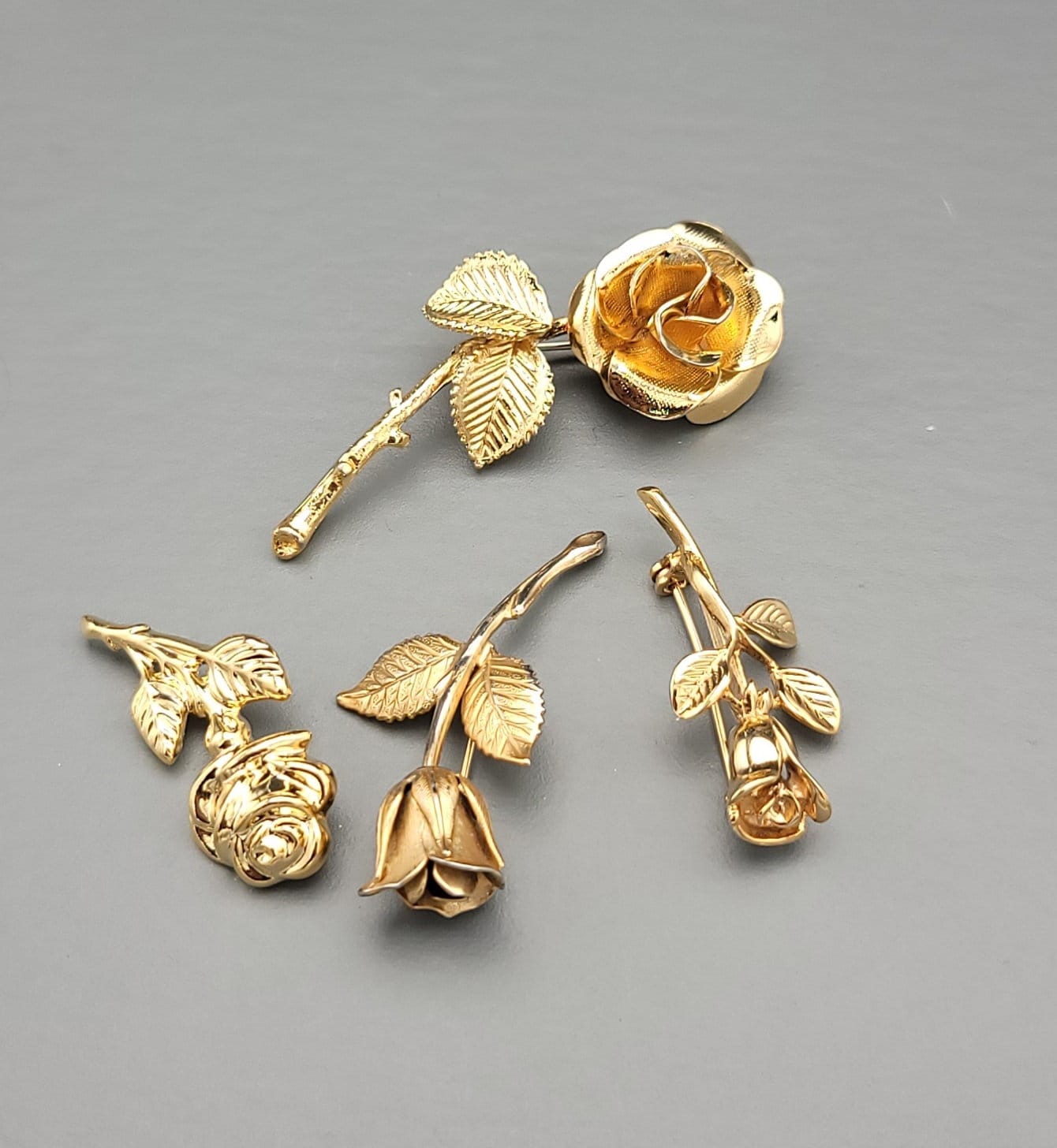Lot of 4 Stunning Rose Pins Goldtone Etsy