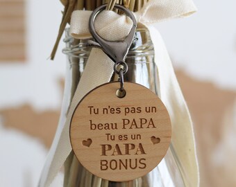 Personalized wooden keychain - BONUS PAPA keychain - Stepdad gift - Stepchildren - Second dad - Personalized stepfather keychain