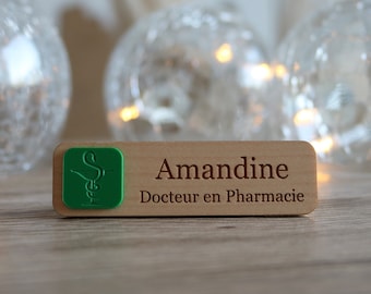 Badge coupe d'Hygie personnalisé bois et vert - Coupe d'hygie badge - Badge Pharmacien - Badge Pharmacienne - Badge docteur en Pharmacie