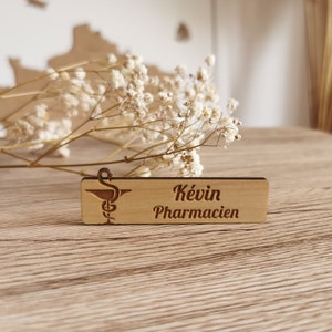 Personalized Pharmacy Doctor Wooden Badge - Pharmacy Badge - Wooden Pharmacist Badge - Pharmacy Wooden Magnet - Personalized Badge