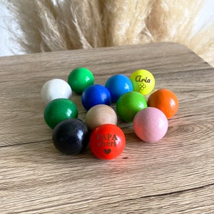 Customizable piglet with first name, font and pictogram - Personalized wooden piglet goal - Engraved goal for pétanque game