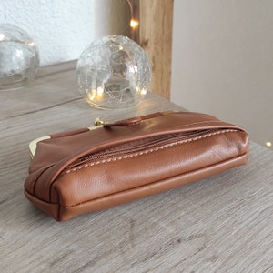 Large vintage coin purse with golden clic-clac clasp Old genuine leather purse Large leather purse for coins and notes image 7