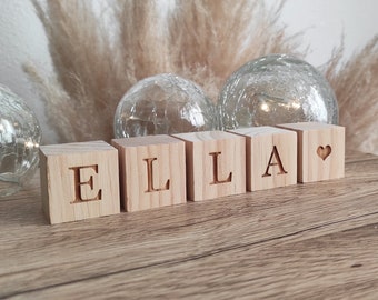 Personalized wooden cube - Wooden first name cube - Personalized wooden letter cubes - Baby child room decoration cube - Baby wooden block