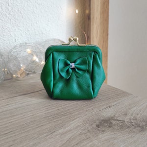 Genuine leather bow bow coin purse Vintage clic clac clasp purse Flowery interior leather purse image 9