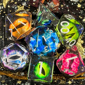 Bag of Eyes DnD Dice Set for Dungeons and Dragons | D20 TTRPG Polyhedral Dice Set | A different colored eye in every die!