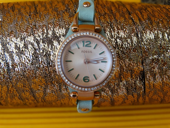 Fossil Ladies Watch Wristwatch Leather Bracelet Gemstones  display picture 3