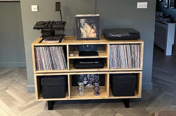 Bac de rangement pour disques vinyles en chêne massif et acier | Kopo Bac de rangement pour disques vinyles en chêne massif et acier | Kopo
