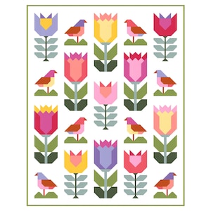 Peut inclure: Une courtepointe colorée avec un motif répétitif de tulipes et d'oiseaux stylisés. Les tulipes sont dans des tons de rose, jaune, violet et rouge, avec des tiges et des feuilles vertes. Les oiseaux sont bruns avec des accents violets et jaunes, sur fond blanc.