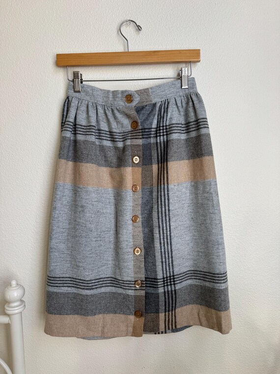 Saia midi xadrez vintage anos 80/90 aconchegante cottage core