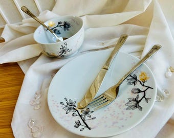 Sakura Magnolia Porcelain Dining Set: Engraved Cutlery, Gift Box