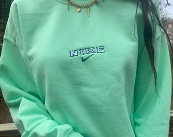 mint nike sweater