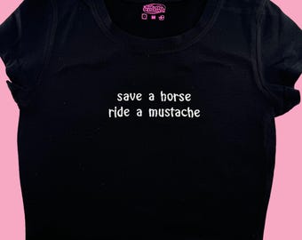 Camiseta bordada para bebé "Save A Horse Ride A Mustache"