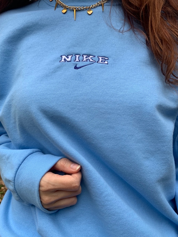 light blue vintage nike sweatshirt