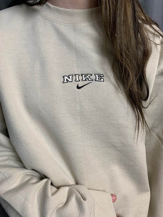 beige nike crewneck