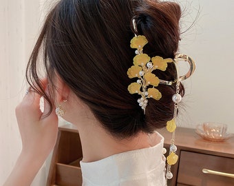 Ginkgo Leaf Tassel Hair Claw, Vintage Flower Pearl Hair Claw, Women's Hair Claw, Cute Tassel Hairpin, Shark Hair Claw,Hanfu Hair Accessories