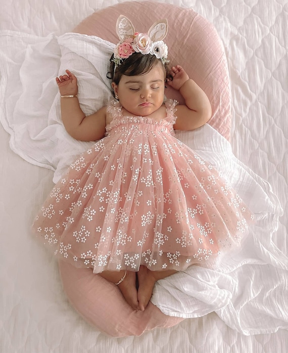 pink daisy dress Lucia Pink Floral Print Corset Cami Dress - Size S - Sky To Moon - Bustier - Plunge - V-Neckline - fit-and-flare - Floral