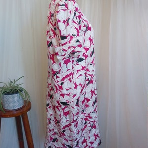 Vintage 80's Floral Silk Dress with puffy sleeves and bows image 5