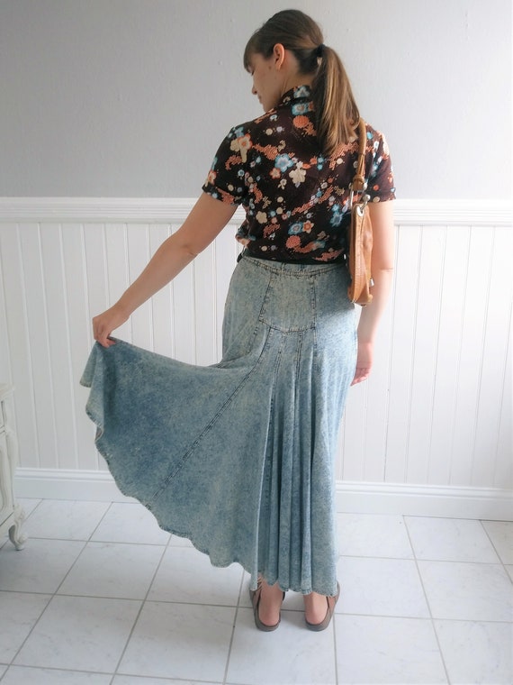 Vintage denim 1980's acid-wash skirt / victorian /