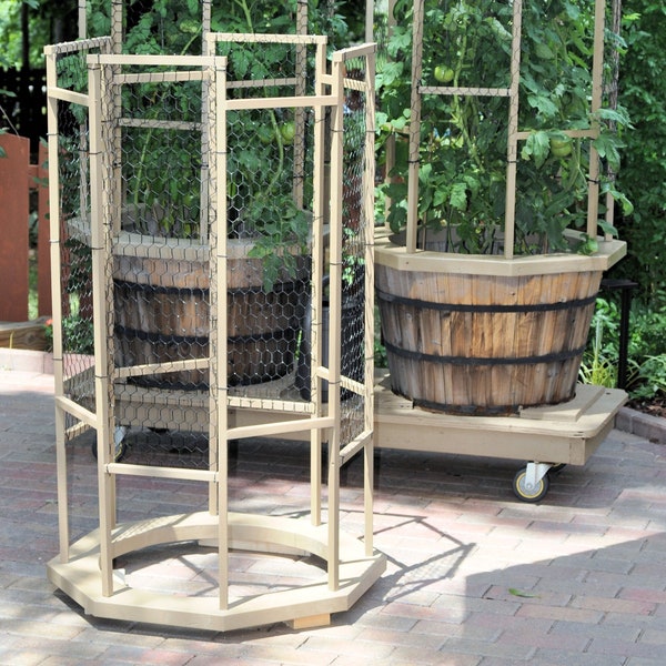 PLANS for the DIYer! Half Barrel Tomato Cage Topper