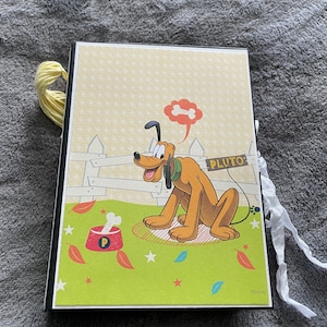 Chipboard photo album with Pluto, Donald Duck, Goofy, Daisy Duck paper